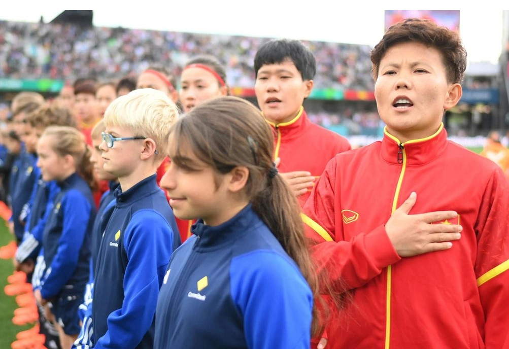 Quốc ca Việt Nam vang lên tại World Cup, triệu con tim rưng rưng tự hào